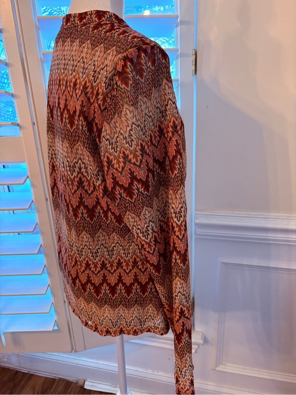 DR2 Rust Chevron-Print Button Front Blouse - Picture 8 of 11